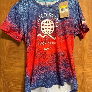 Nike Women's Dri-Fit USA One Short Sleeve Running Shirt Top Size S Track Field